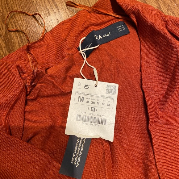 Long deep orange cardigan - Picture 3 of 3